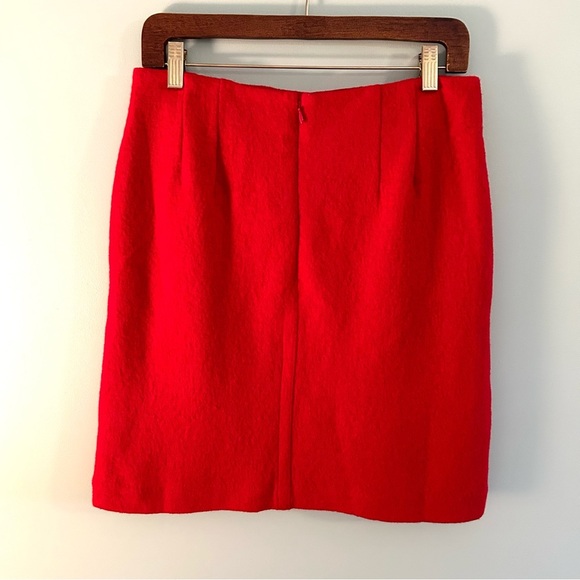 Ann Taylor Wool Blend Red Skirt. Size 4. - Picture 3 of 10